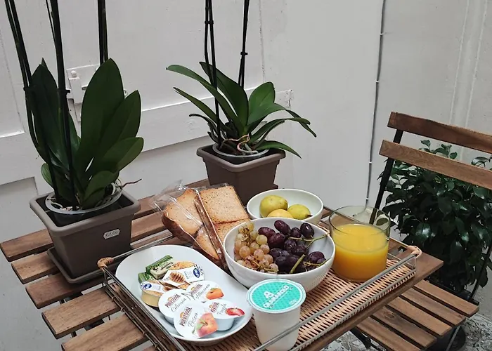 לינה וארוחת בוקר Gimma 209 בארי